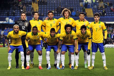 منتخب البرازيل لكرة القدم اللاعبون